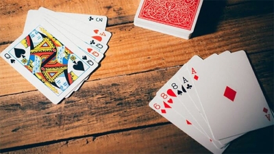 Phỏm: Tựa game bài trí tuệ với 80% người chơi thắng lớn